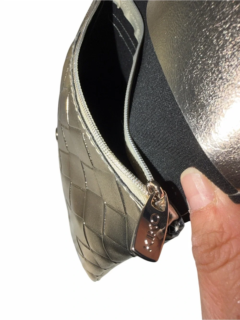 Metallic Woven Envelope Clutch - Gold